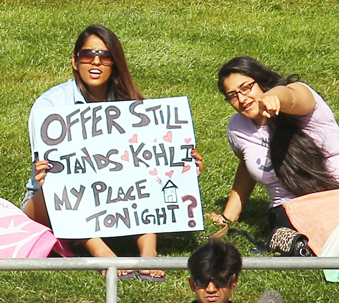 Hilarious posters in Cricket Hilarious signs in cricket Funny Cricket fans Hilarious Cricket fans - Girls offers Kohli